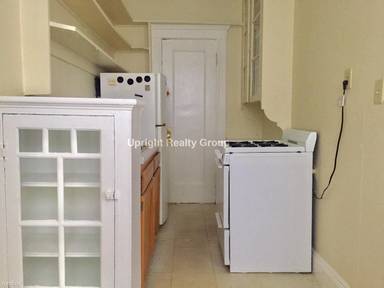 Main picture of 63 Woodstock Ave