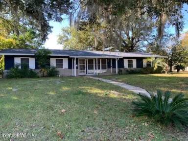 Main picture of 7204 Wonder Ln