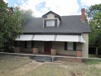 Main picture of 2533 Wheeler Rd