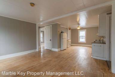 Main picture of 414 Franklin St