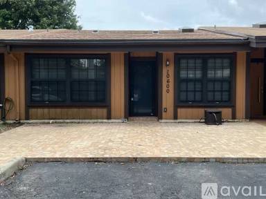 Main picture of 10600 Cherry Ave