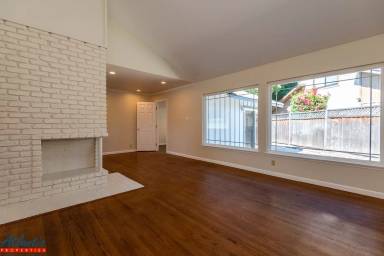 Main picture of 3341 Olsen Dr