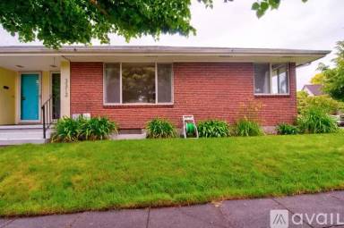 Main picture of 3312 Columbia St