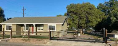 Main picture of 1469 Lytle Rd