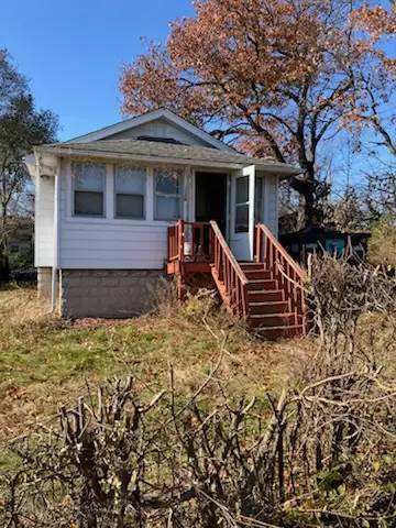 Main picture of 3748 Vermont St
