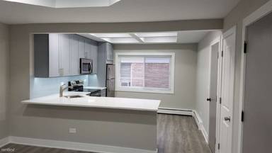 Main picture of 6747 N Olmsted Ave