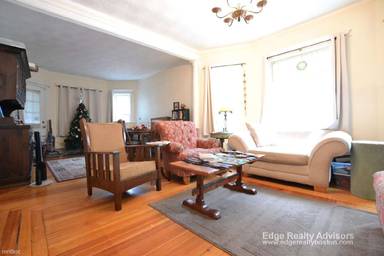 Main picture of 12 Langley Rd