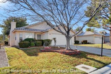 Main picture of 4945 Cedar Lawn Way