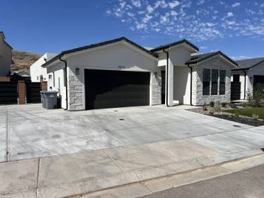 Main picture of 2213 W 320 S
