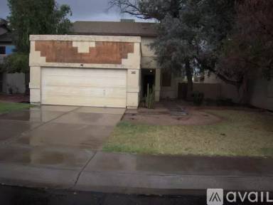Main picture of 3734 W Ivanhoe St