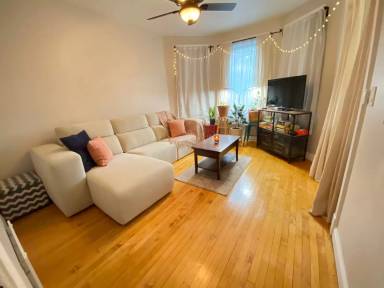 Main picture of 2859 S Hamlin Ave