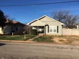 Main picture of 2658 Clinton St