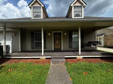 Main picture of 1729 Tallwood Dr