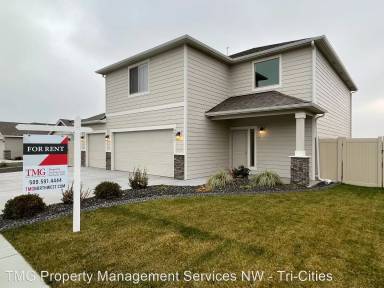 Main picture of 5611 W 32nd Ave