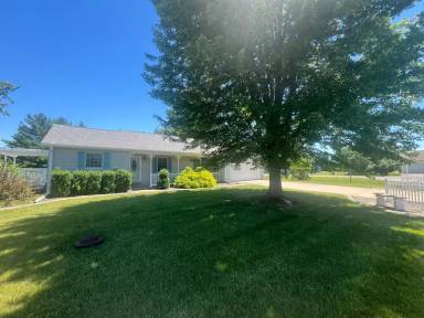 Main picture of 608 N Bunchberry Ct
