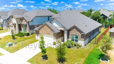 Main picture of 520 Acadia Bnd