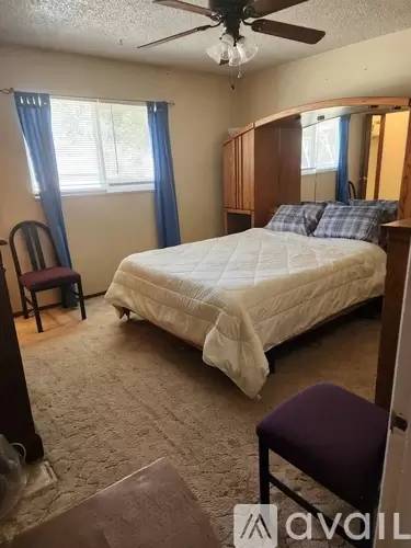 Main picture of 3210 E Bijou St