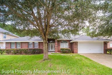 Main picture of 8980 Hawkeye Cir