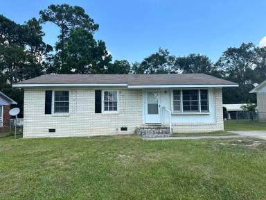 Main picture of 1206 Melissa Dr
