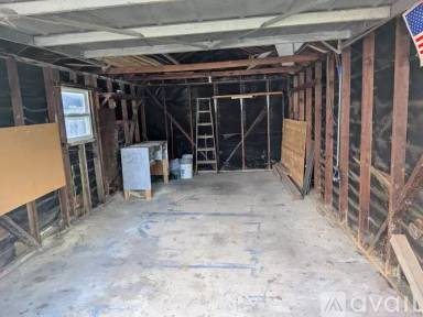 Main picture of 543 Woodbury Ave