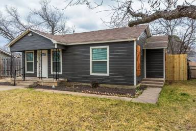 Main picture of 819 Truman St