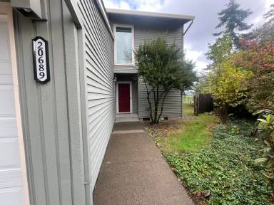 Main picture of 20691 NW Lapine Way