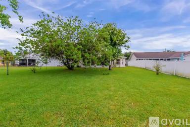 Main picture of 715 Tahiti Dr