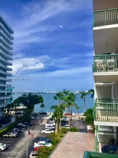 Main picture of Brickell Bay Tower Condo