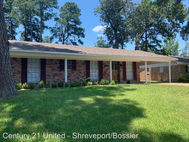 Main picture of 114 Oak Ridge Dr