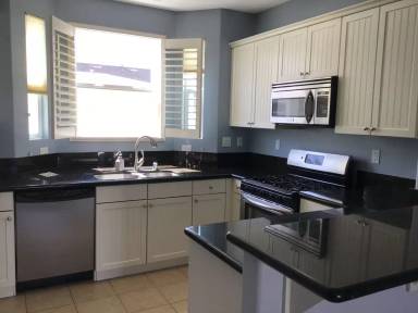 Main picture of 275 Gramercy Ln
