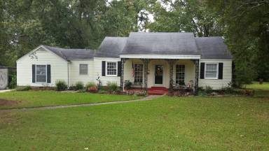Main picture of 276 W Leavell Woods Dr