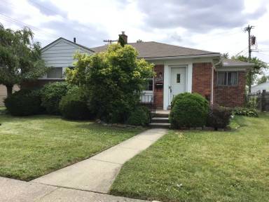 Main picture of 26081 Marlene St