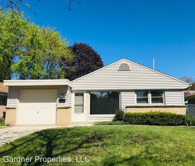 Main picture of 2828 S 57th St