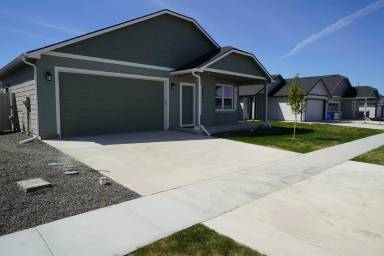 Main picture of 4909 E Lentil St