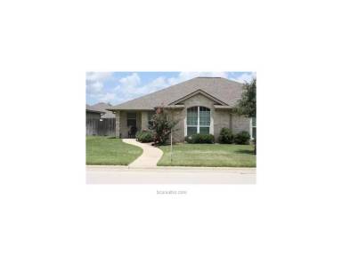 Main picture of 903 Crepe Myrtle St