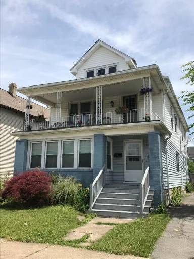 Main picture of 135 Carmel Rd