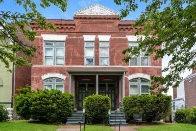 Main picture of Henrietta Pl