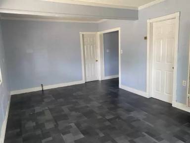 Main picture of 712 N Roberts St