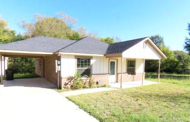 Main picture of 2207 Luther St