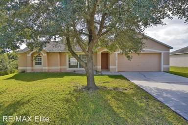 Main picture of 574 Forrest Hills St SW