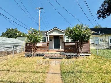 Main picture of 2937 NW 21st St