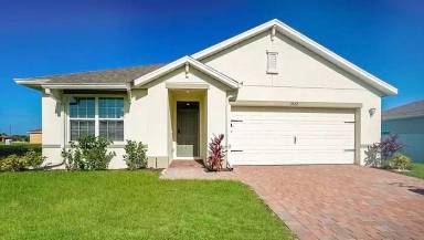 Main picture of 1822 NE 4th Pl