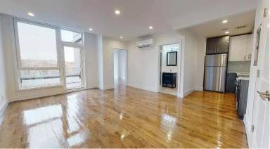 Main picture of 13828-30 Queens Blvd