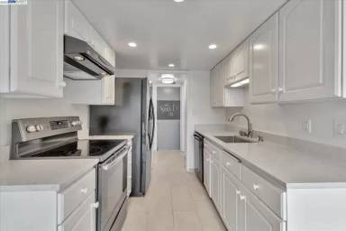 Main picture of 1779 Gazelle Way
