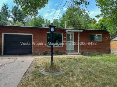 Main picture of 973 35th St