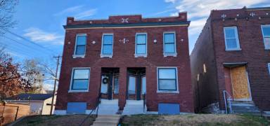 Main picture of 4214 Dewey Ave