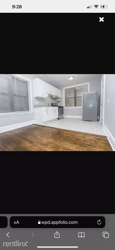 Main picture of 7656 S Kingston Ave