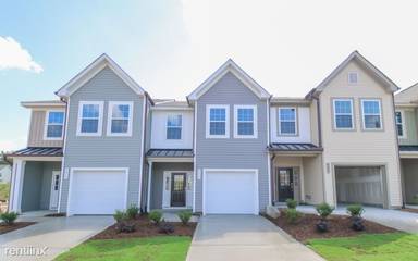 Main picture of 4435 Lord Joseph Ct