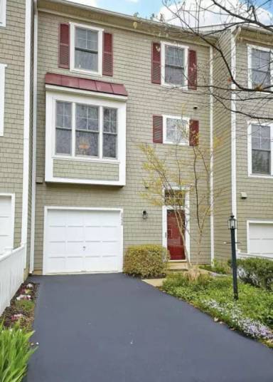 Main picture of 2552 Brenton Point Dr