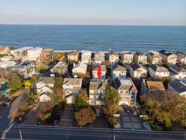 Main picture of 800 Vanderbilt Ave